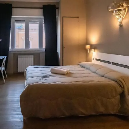 Cconforthotels R&b Cavour 3* Бари