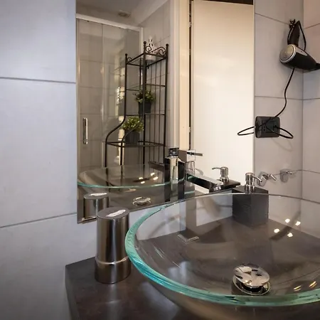 Cconforthotels Appartamento Cavour Gæstehus Bari