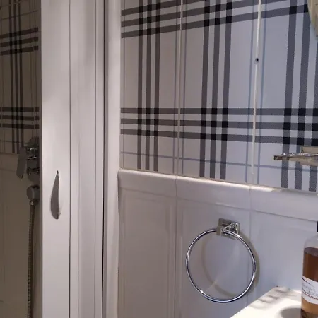 Casa de hóspedes Cconforthotels Cavour