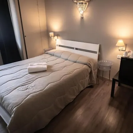 Pensionat Cconforthotels Cavour Bari
