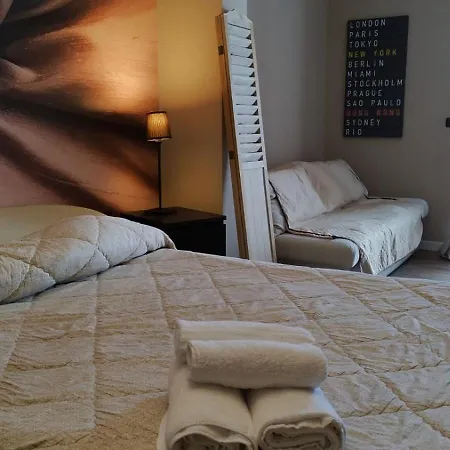 Cconforthotels R&b Cavour Bari