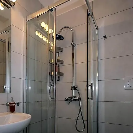 Cconforthotels Cavour Bari