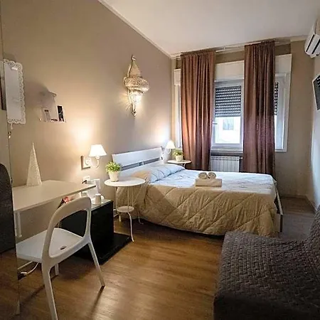 Penzion Cconforthotels Cavour Bari